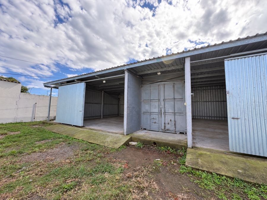 Commercial Property for Sale in Vincent Eastern Cape